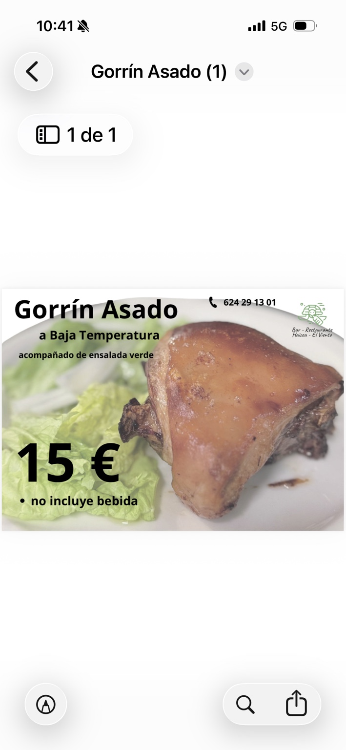 Gorrín asado a baja temperatura con ensalada verde, 15 euros, bebida no incluida